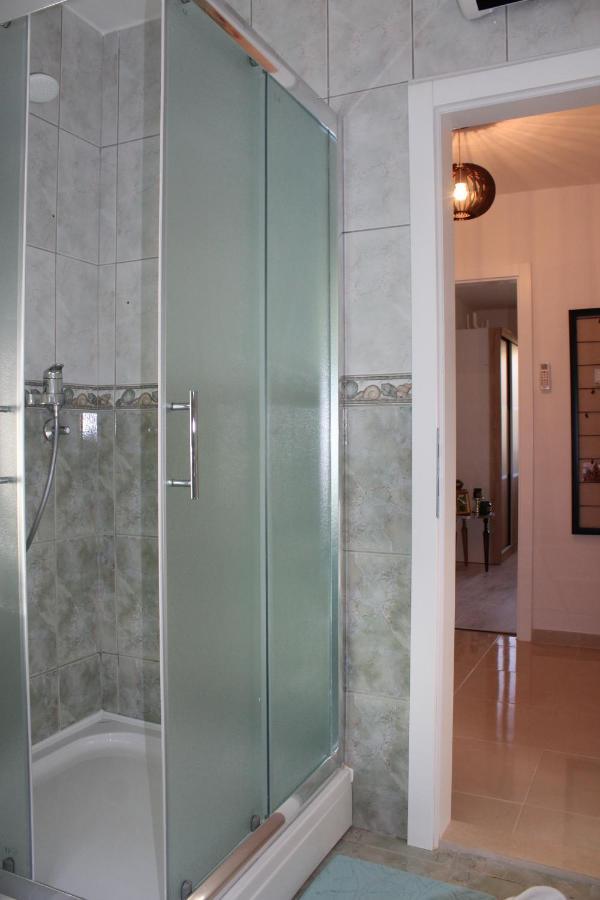 Holiday Apartment Mostar Bagian luar foto
